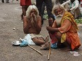 in de straten van Varanasi