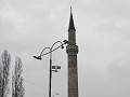 de mediamarkt, net voor de moskee, Sarajevo