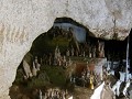 Pak Ou grot vol met Boeddhabeeldjes