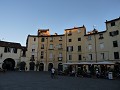 Lucca, Piazza Anfitheatro 