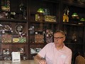 Na bezoek, iets eten in plaatselijk restaurant