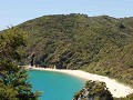 Een van de vele verlaten stranden in Abel Tasman N