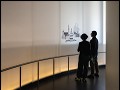 2 bezoekers in de ban van de verhaaltjes