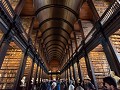 De bibliotheek in het Trinity College.  Indrukwekk
