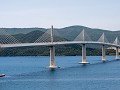 de brug tussen vasteland en schiereiland Peljesac