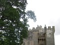 aan de poort van Raby Castle