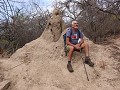 Effe uitrusten op een termietennest