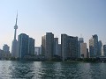 Toronto mit dem grossem Turm. Achtung lange Wartez