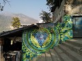 mooie mandala aan de trappen naar de Ganges