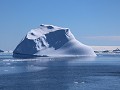 Antarctica, Antarctic Sound, ijsbergen  