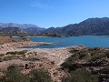 Embalse Potrerillos, wandelen aan het stuwmeer