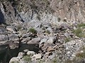 Digue de Luján, wandeling langs riviertje onderaan