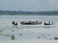 tijdens Rocket riviertocht, vissers in de regen