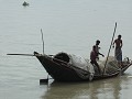 tijdens Rocket riviertocht, vissers