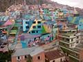 La Paz, vanuit de rode lijn, kleurrijke wijk