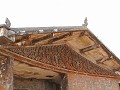 Bokor hill station: detail van het dak van een ver