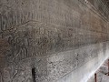 tempelbezoek dag 2 - muren van bas-relief in Angko