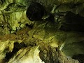 Upana Caves trail