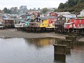 Chiloé, Castro, kleurrijke paalwoningen aan de wat