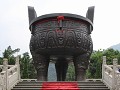 de grootste bronzen pot in Dinghu Shan