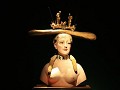 Dali's 'Busto retrospectivo de mujer', een buste i