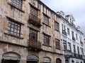 Cuenca, contrast tussen de gebouwen