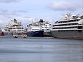 Ushuaia, Plancius tussen de cruiseboten aan de kad
