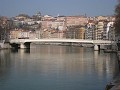 Lyon : de Saone rivier met zijdebewerkers woningen