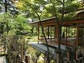 Kanazawa - Kenroku-en garden, theehuis met tuin