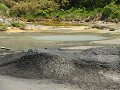 Goshogake onsen, hoog opspattende modder