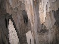 in Konglor cave: 7 km in een bootje erdoorheen var