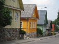Trakai, typische huisjes met 3 ramen