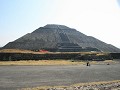 Teotihuacán site - pyramide van de zon, derde groo