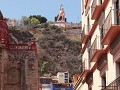 Guanajuato, overal tunnels, bovenaan het beeld Pip
