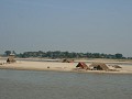 Shweta Chaing rivier : het leven op een zandbank i
