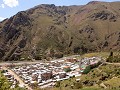 Ichuña, vertrek met uitzicht op het dorp