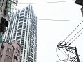 Taipei, hoge appartementstoren waar we logeren, ou