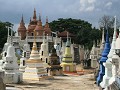 Wat Thawornmararam, Chinese begraafplaats