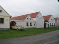 Holasovice, huisjes rondom het dorpsplein