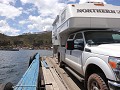 Bolivië, ferry op het Titicaca meer