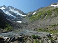 Byron Glacier, Portage Glacier vallei