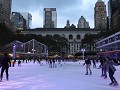 New York City, Manhattan - Bryant Park met ijspist