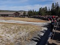 Yellowstone NP - Old Faithful Geyser, publiek
