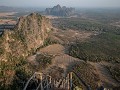 Bovenop de top van Mount Thaung Wine hebben we een