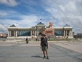 Het Sukhbaatarplein met in de achtergrond het stan