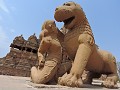 Khajuraho - Mahadeva leeuw