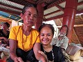 Tana Toraja - Begrafenisritueel - Moeder en dochte