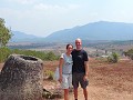 Phonsavan - Plain of Jars - Site 2 - Met zen 2