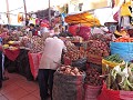 Arequipa - De centrale markten - Patatten en nog e