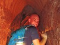 Ho Chi Minh - Cu Chi tunnels - Smalle tunnels en d